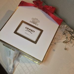 Creed spring flower gift box with lotion(expired)